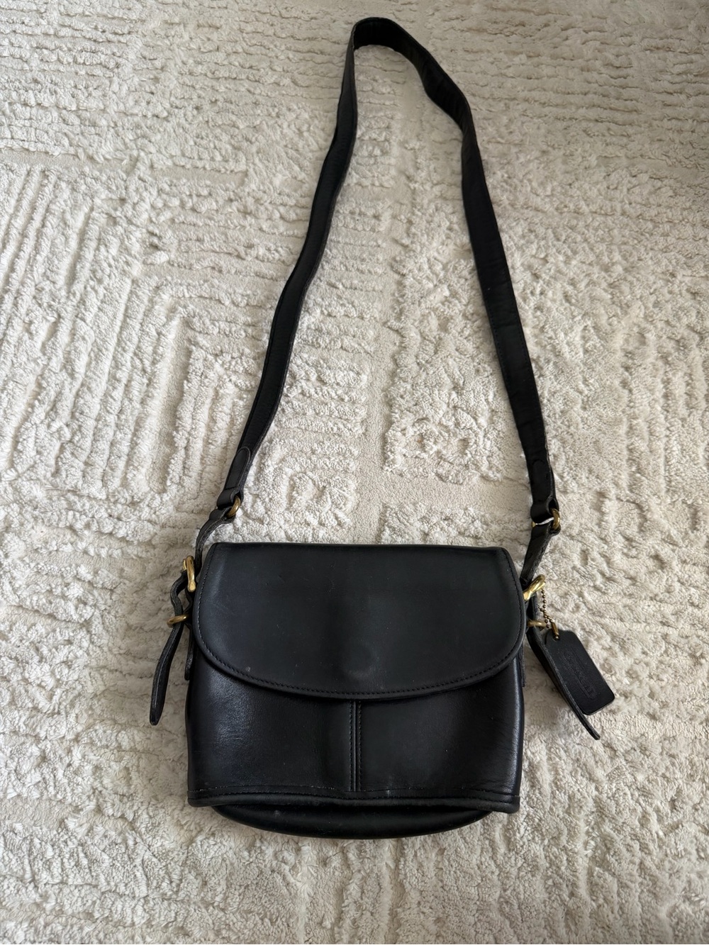 Coach vintage black leather equestrian shoulder bag